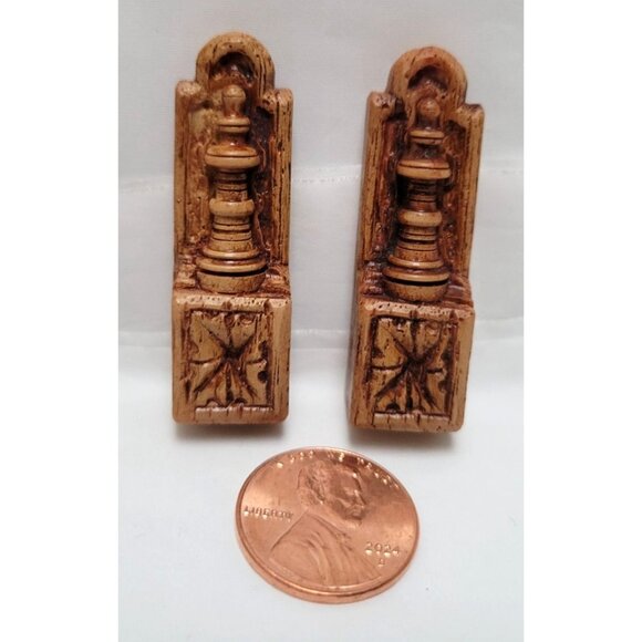 Vintage Set of 2 Miniature Dollhouse Wood Doorstops With Chess Piece Design - Picture 2 of 7